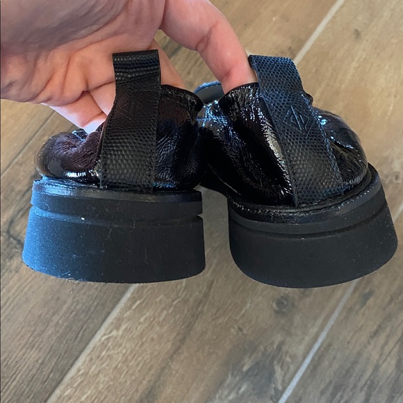 Donald J. Pliner | Lomma loafers in black crinkle patent